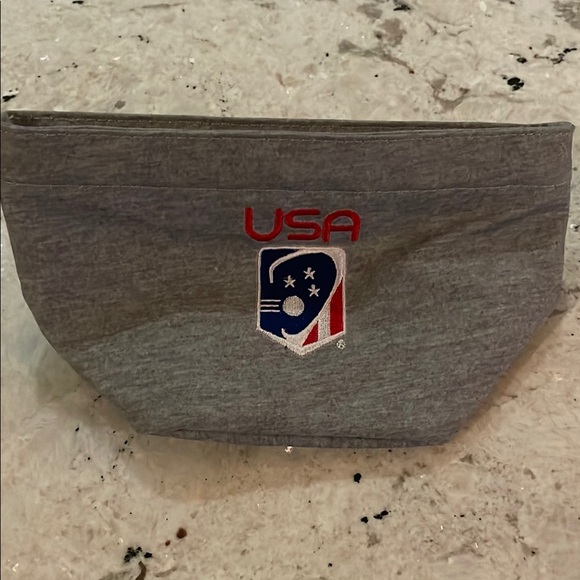 Scout USA Lacrosse Gray Pouch - Picture 1 of 4